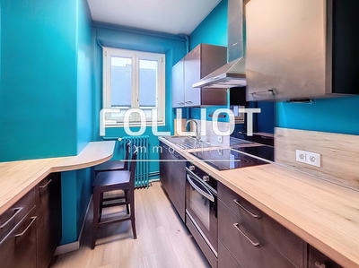 Appartement - 86 m² - 3 pièces