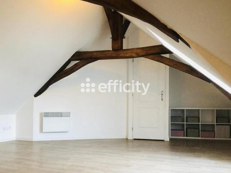 Maison de bourg - 86 m² - 4 pièces