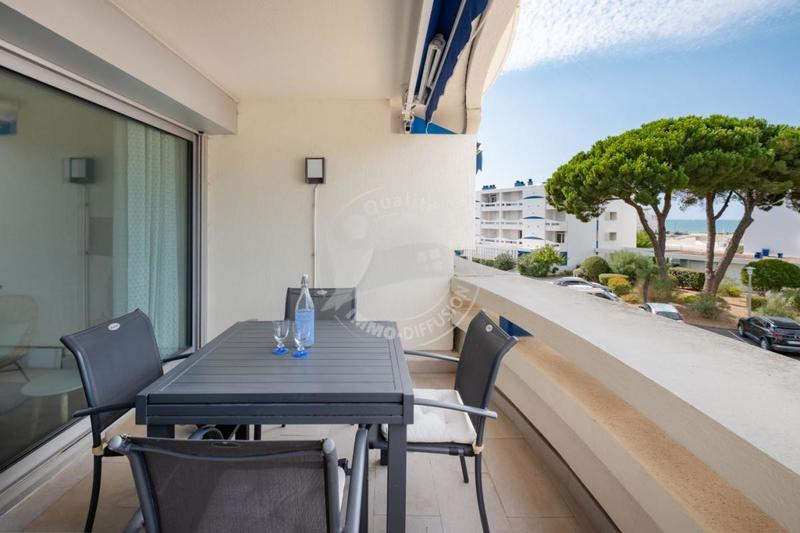 Studio - 28 m² - 1 pièce