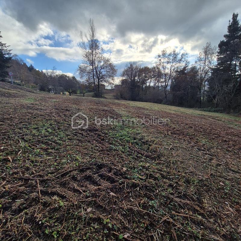 Terrain constructible - 2 910 m²