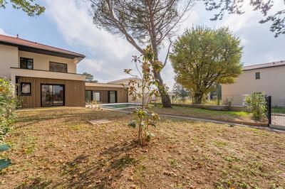 Maison d'architecte - 182 m² - 6 pièces