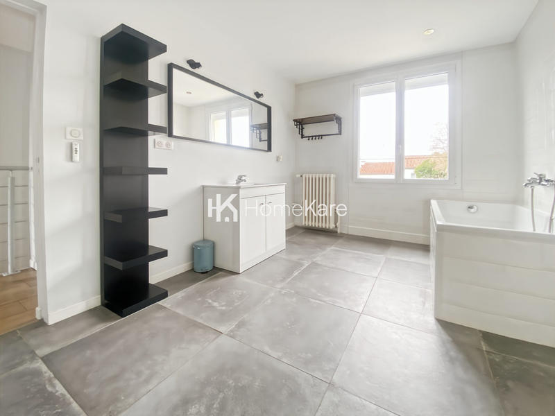 Villa - 123 m² - 5 pièces