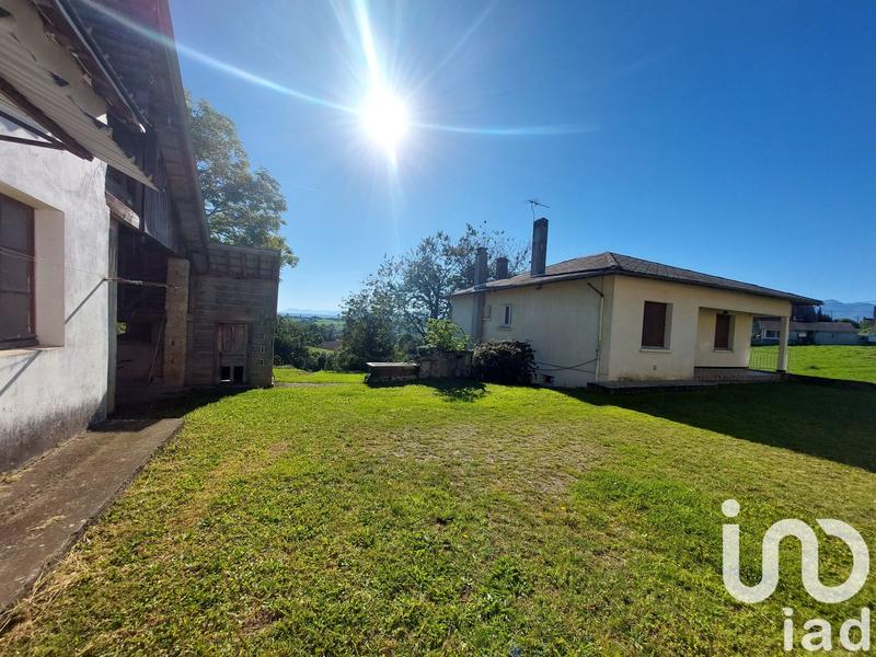 Maison - 180 m² - 8 pièces