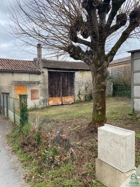 Maison de village - 80 m² - 3 pièces