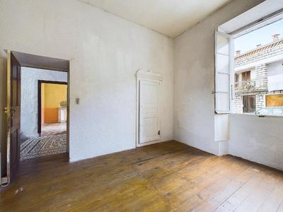 Maison ancienne - 181 m² - 5 pièces