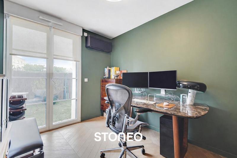 Appartement ancien - 94 m² - 4 pièces