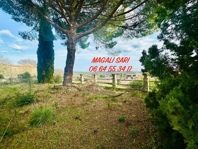 Maison - 162 m² - 9 pièces