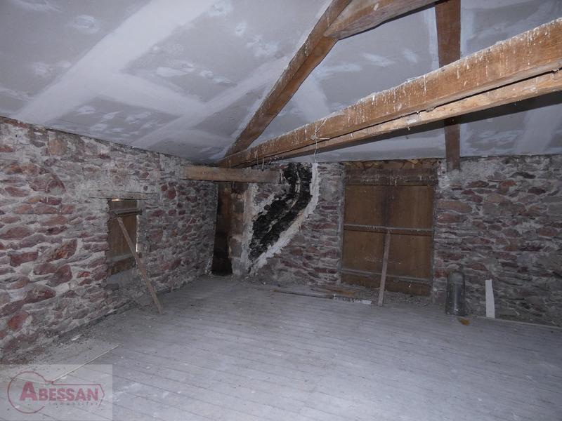 Maison de village - 80 m² - 4 pièces