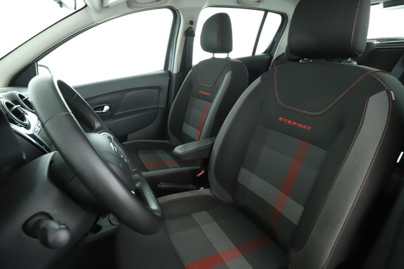 Dacia Sandero II Stepway 1.5 dCi Blue Charisma 95 ch