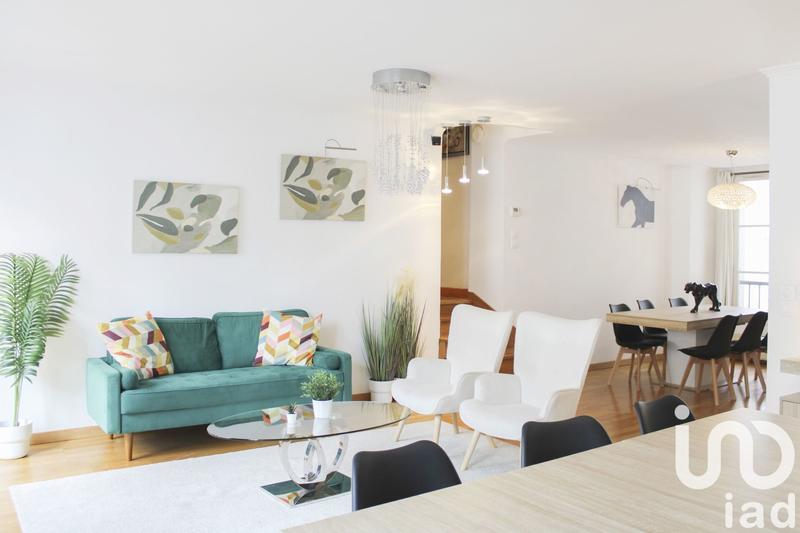 Appartement - 111 m² - 5 pièces