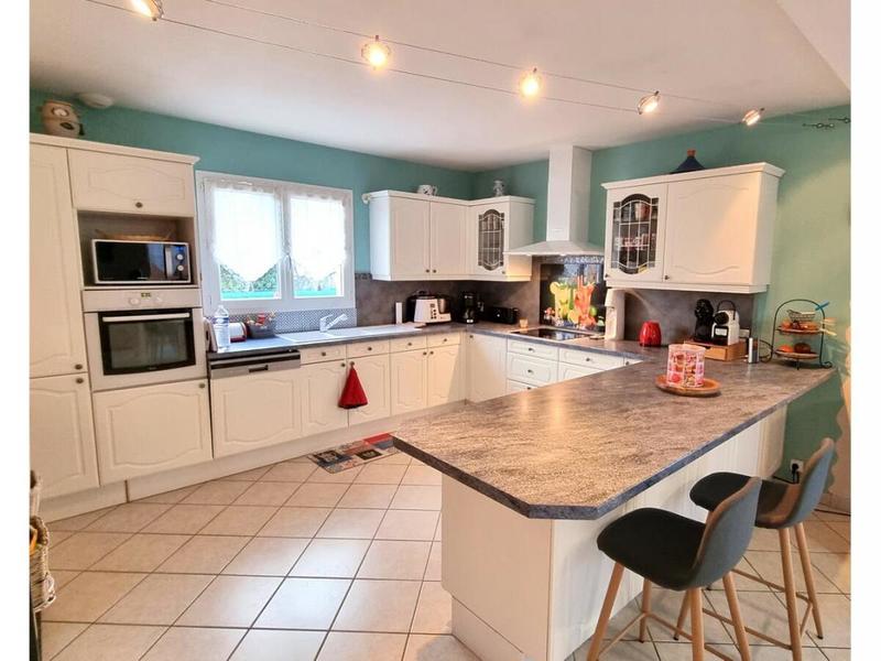 Maison - 122 m² - 6 pièces