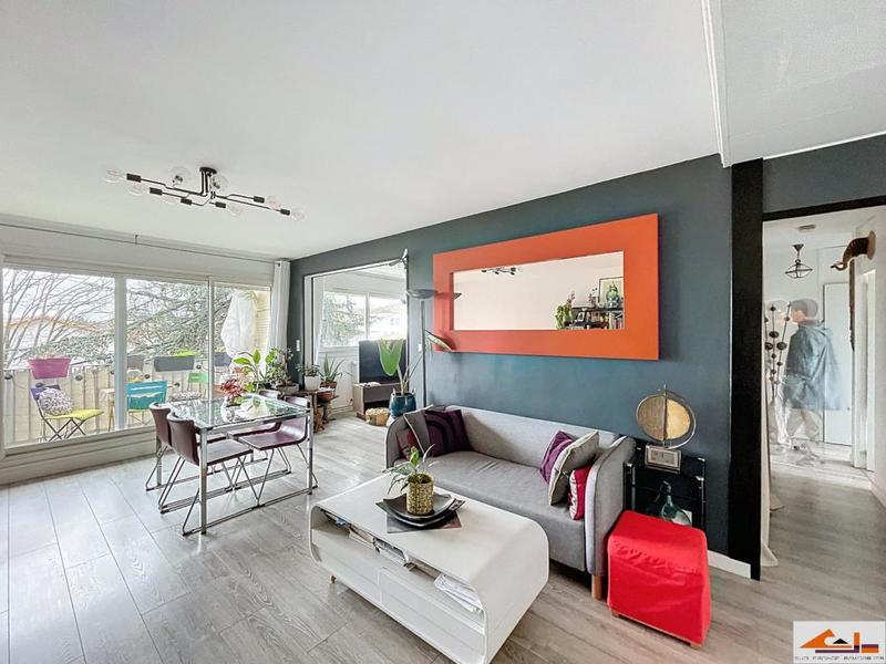 Appartement - 96 m² - 4 pièces