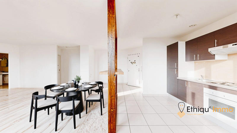 Appartement - 82 m² - 3 pièces