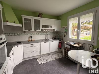 Maison - 142 m² - 6 pièces