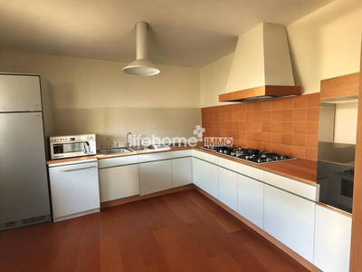 Maison traditionnelle - 116 m² - 6 pièces