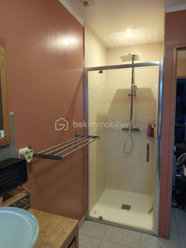 Maison - 93 m² - 5 pièces