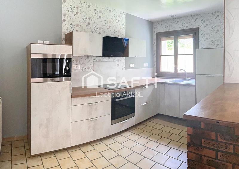 Maison - 90 m² - 5 pièces