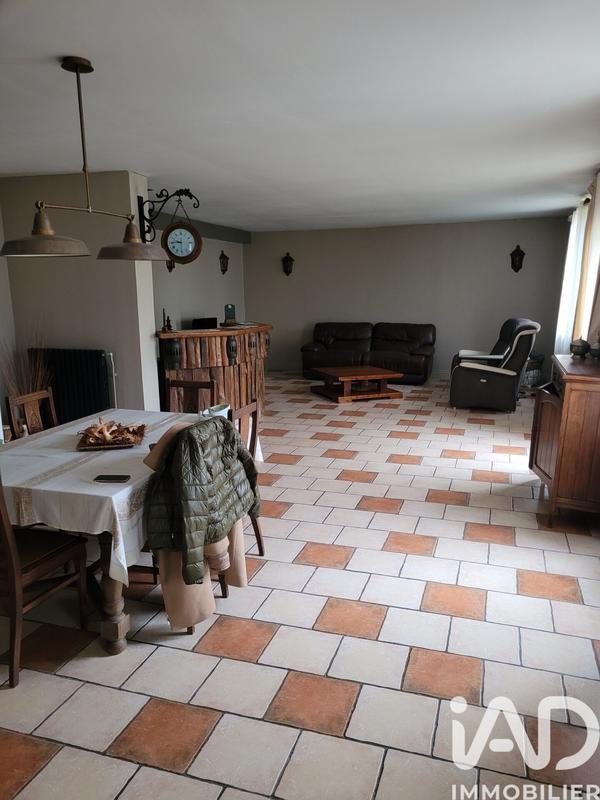 Maison - 174 m² - 5 pièces