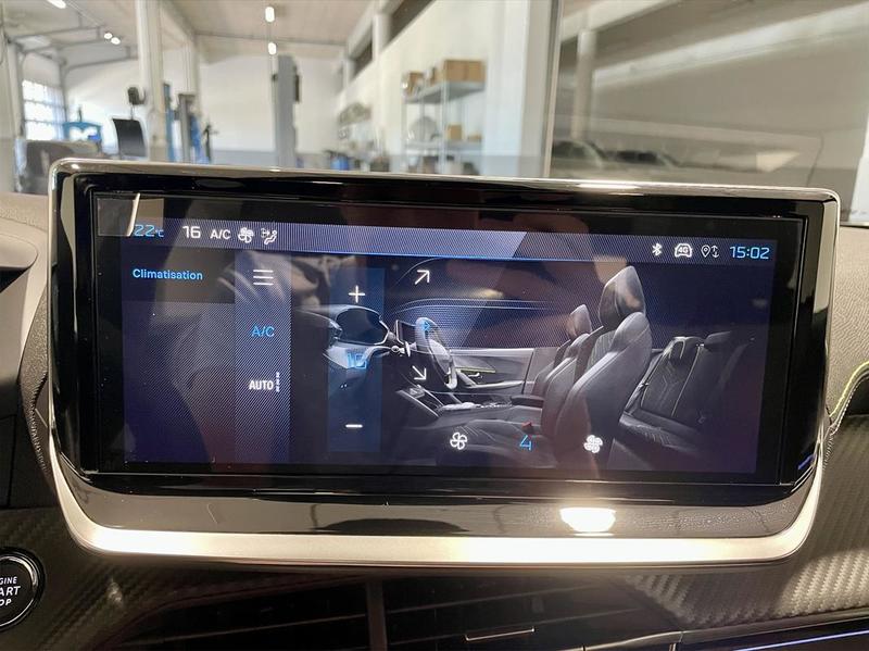 Peugeot 2008 II (2) 1.2 Hybrid 145 Dcs6 Gt Plus