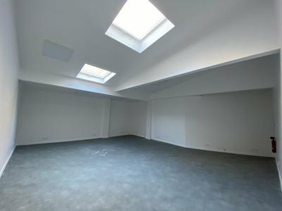 Bureau - 145 m²