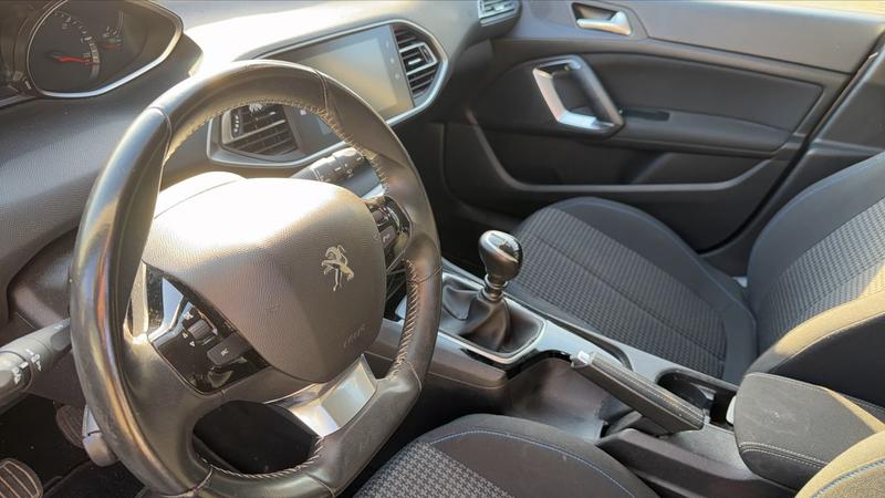 Peugeot 308 1.5 BlueHDi 130 Style