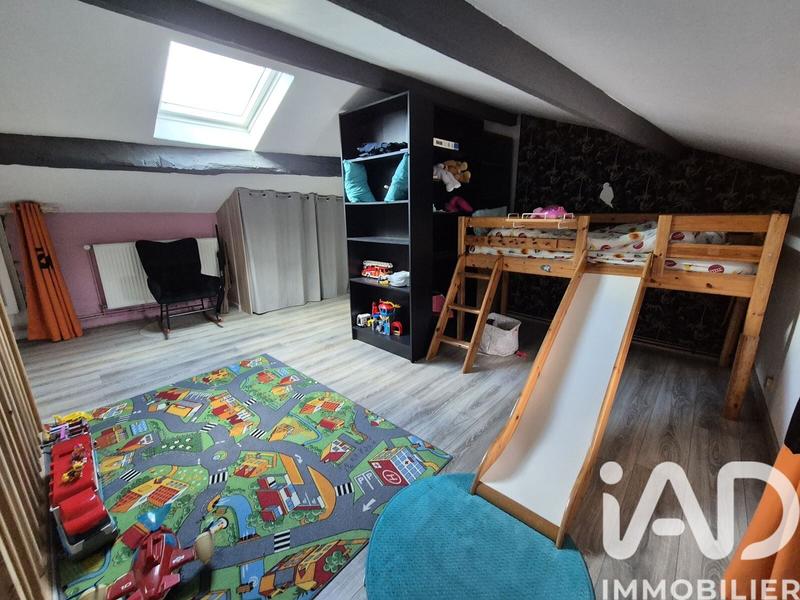 Maison - 136 m² - 7 pièces