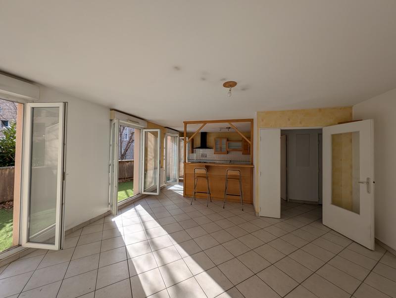 Duplex - 90 m² - 4 pièces