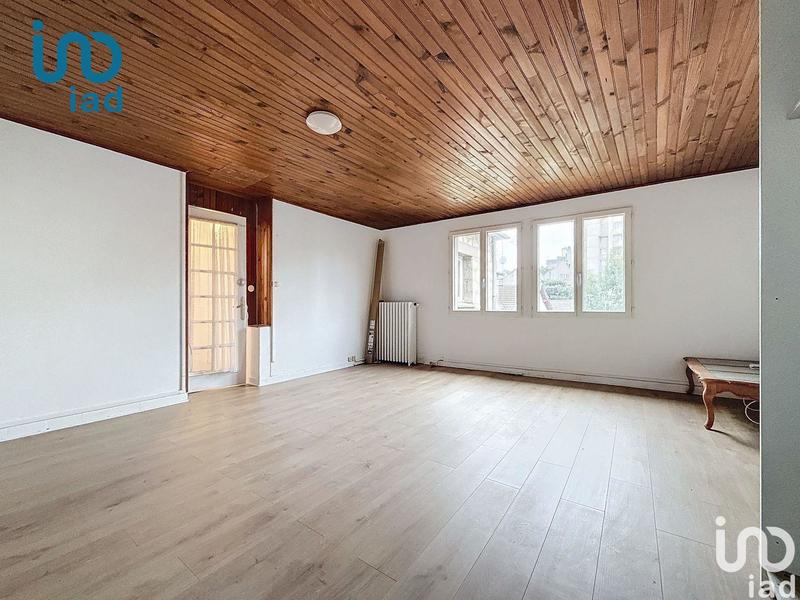 Maison - 350 m² - 11 pièces