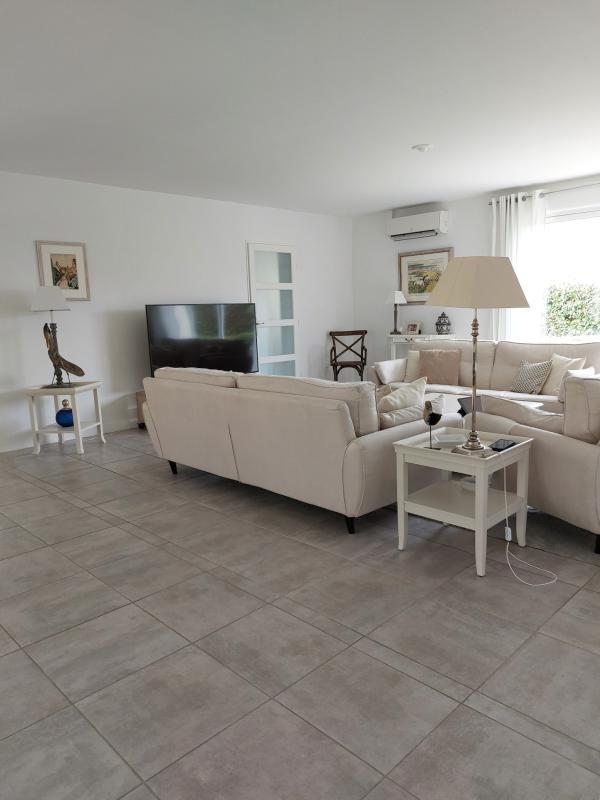 Maison - 236 m² - 7 pièces