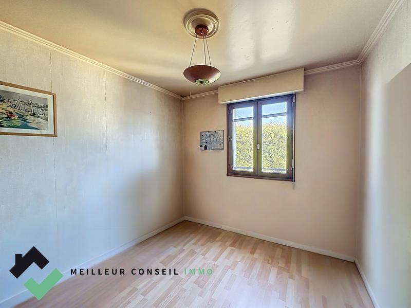 Maison traditionnelle - 188 m² - 7 pièces