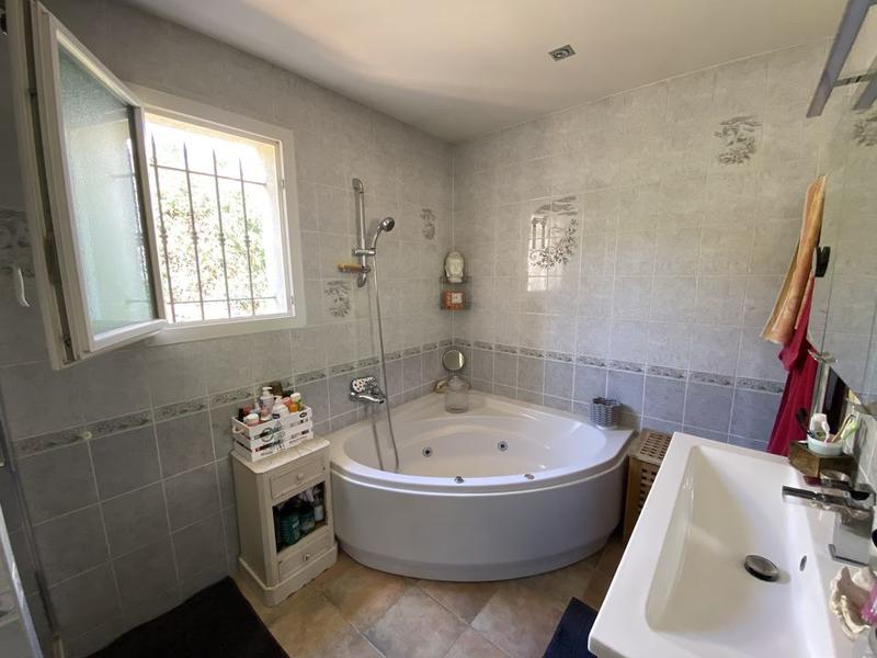 Maison - 152 m² - 6 pièces