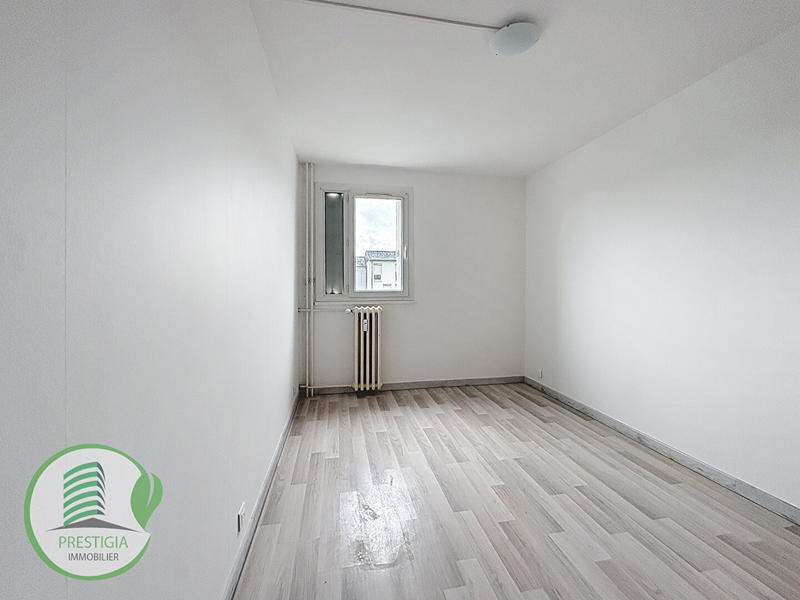 Appartement - 70 m² - 4 pièces
