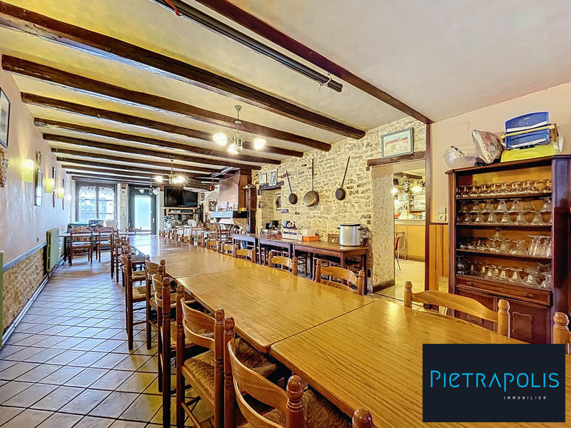 Maison ancienne - 257 m² - 7 pièces