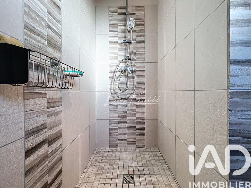 Maison - 122 m² - 4 pièces