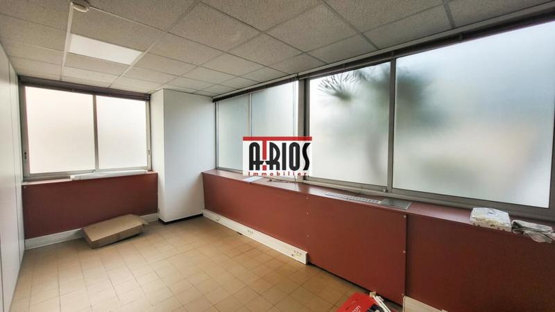 Bureau - 200 m²