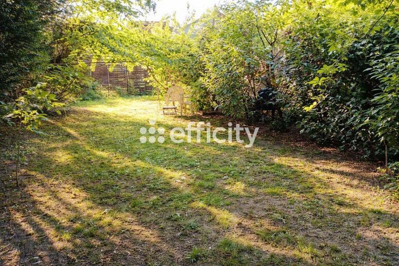 Appartement - 110 m² - 5 pièces