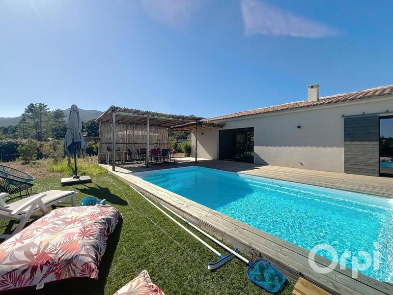 Villa - 106 m² - 4 pièces