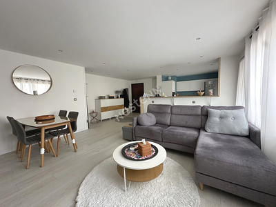 Appartement - 76 m² - 3 pièces