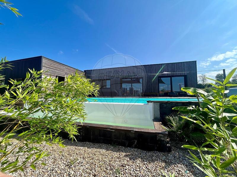 Maison - 165 m² - 5 pièces