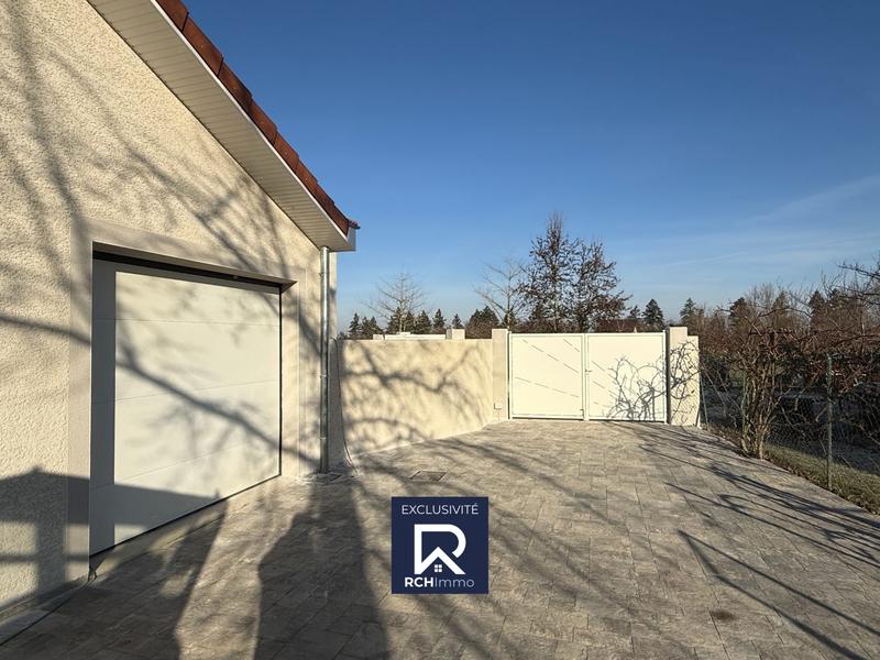 Maison - 99 m² - 4 pièces