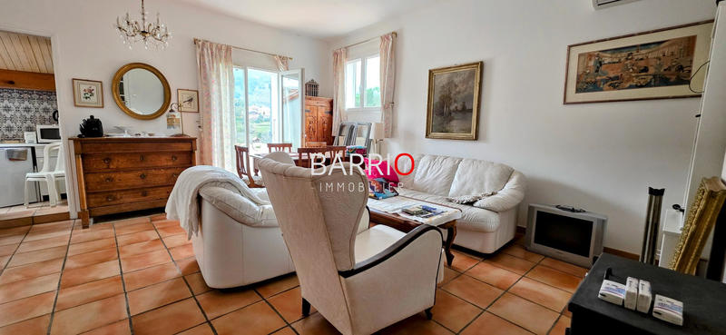 Villa - 225 m² - 12 pièces