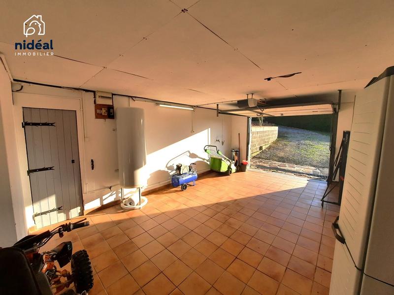 Maison - 99 m² - 4 pièces