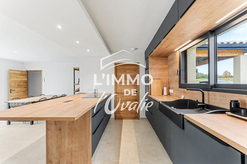 Maison - 129 m² - 5 pièces