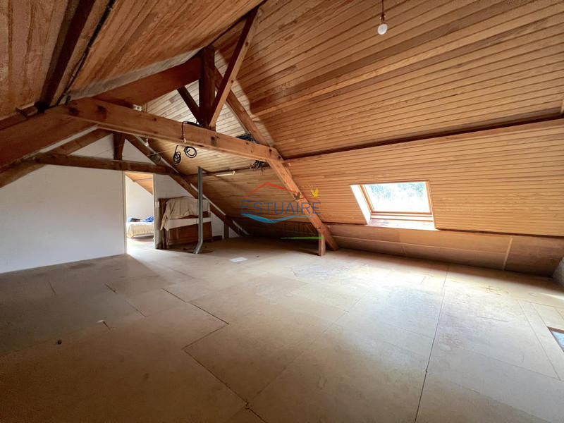 Maison - 103 m² - 5 pièces