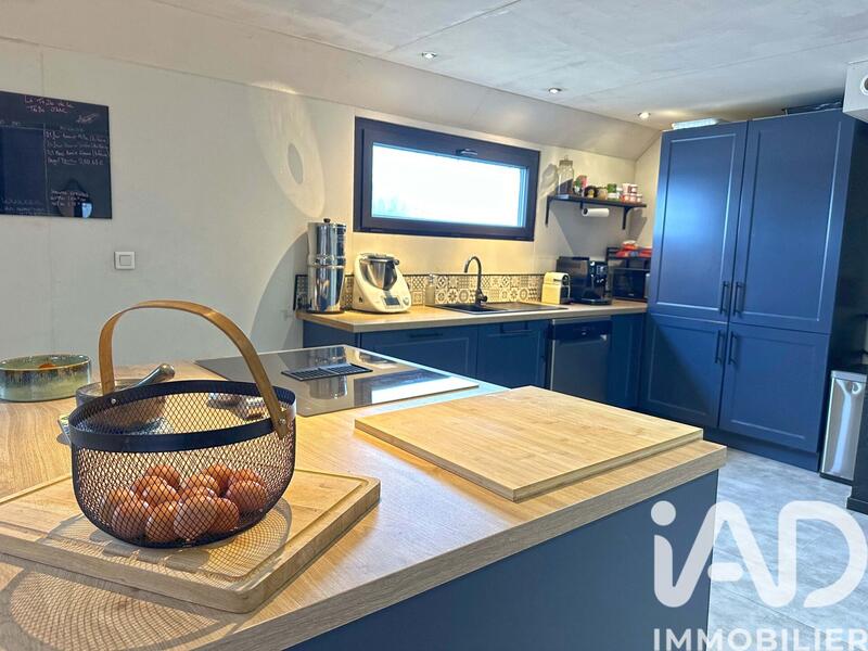 Maison - 190 m² - 7 pièces