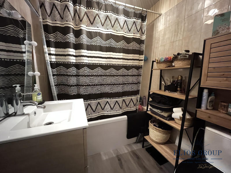 Appartement - 77 m² - 3 pièces