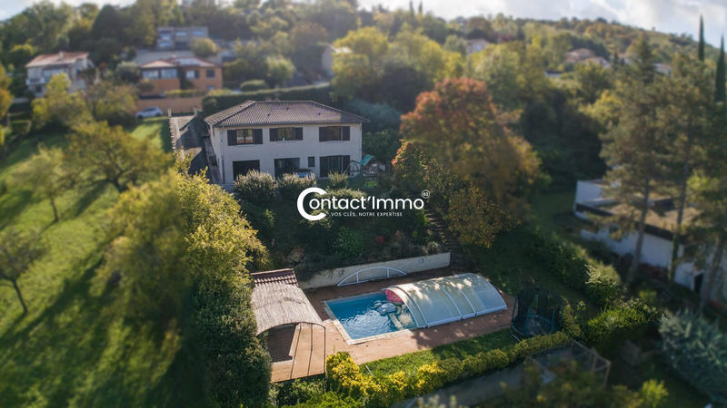 Maison - 149 m² - 6 pièces