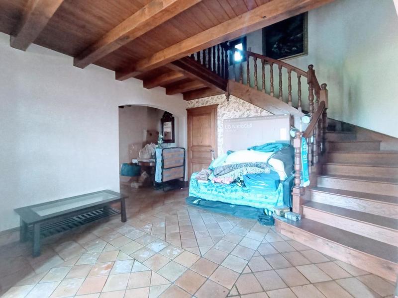 Maison - 292 m² - 11 pièces