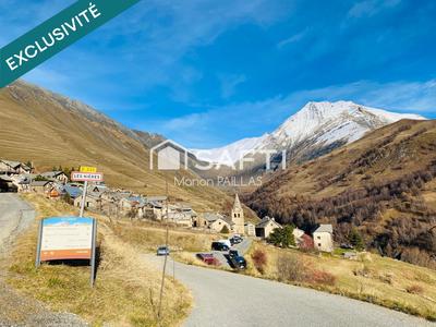 Maison - 176 m² - 8 pièces