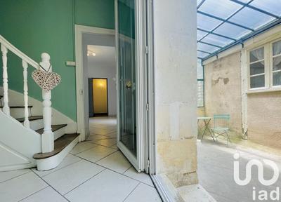 Maison de ville - 215 m² - 9 pièces